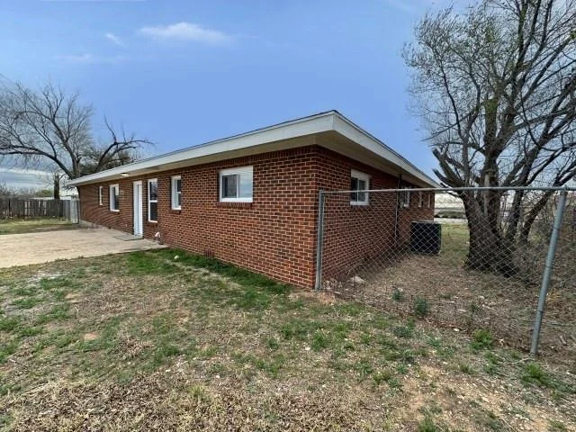 Photo of 2204 Carl Street