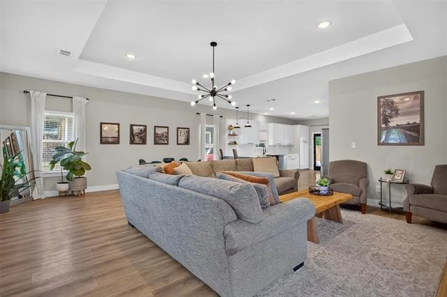 Photo of 2511 Gladstone Drive