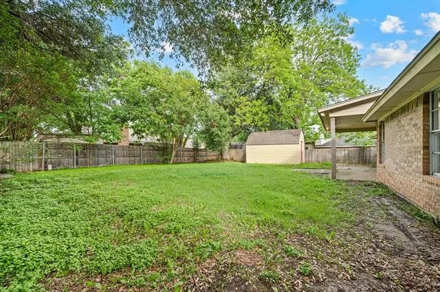 Photo of 204 Overcrest Drive
