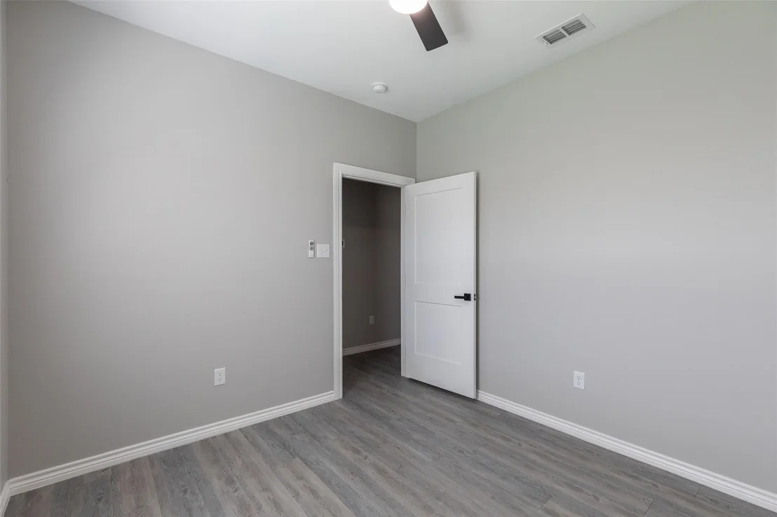 Photo of 7908 Freedom Crest Avenue