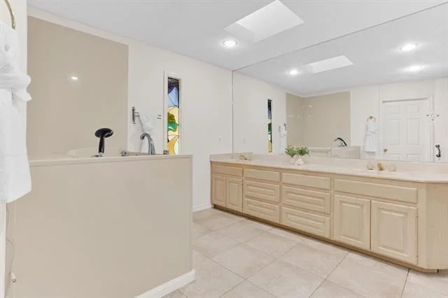 Photo of 1633 Brookhollow Drive