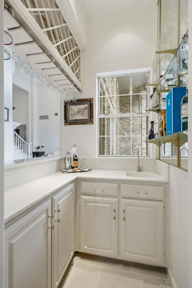 Photo of 4609 Hallmark Drive