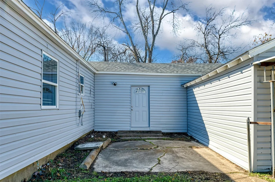 Photo of 2667 Custer Drive