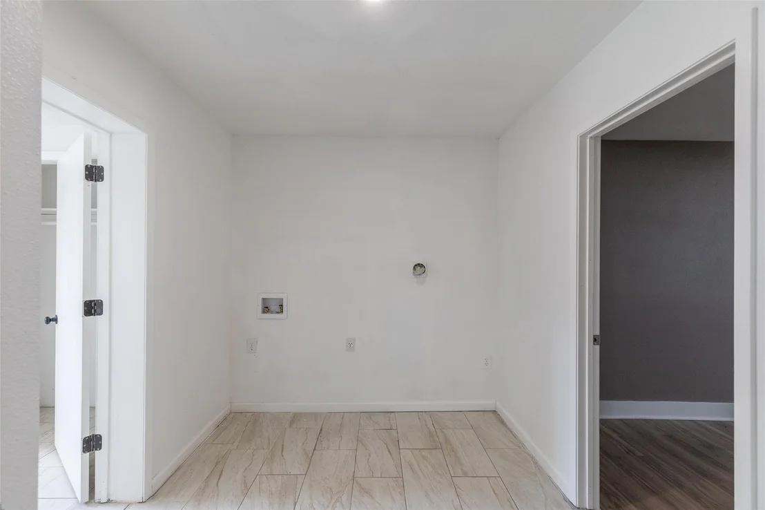 Photo of 320 S 12th Street