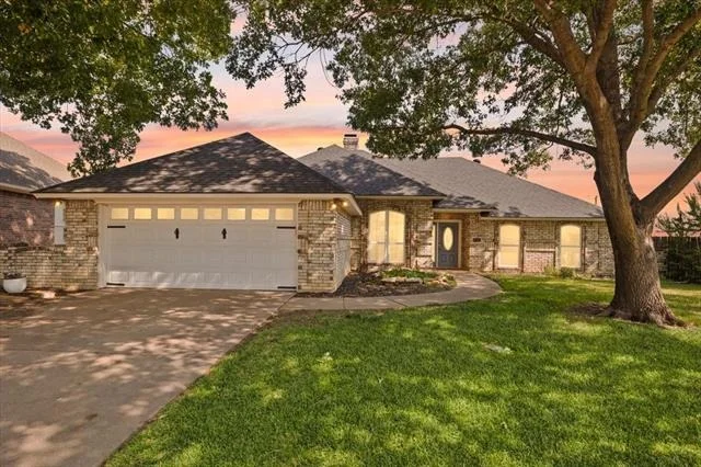 Photo of 10200 Fieldcrest Drive