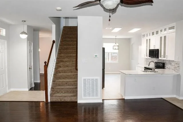 Photo of 1302 Hansberry Drive