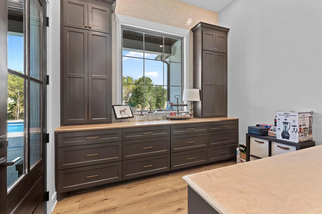 Photo of 23180 Bridle View Drive