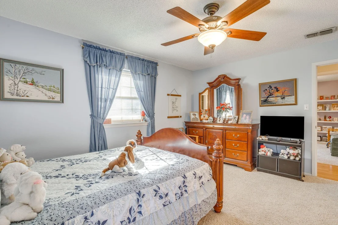 Photo of 1512 Lamplighter Lane