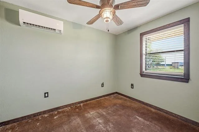 Photo of 341 Wesley Chapel Road