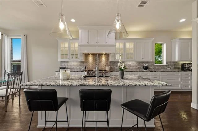 Photo of 710 Almeda Lane