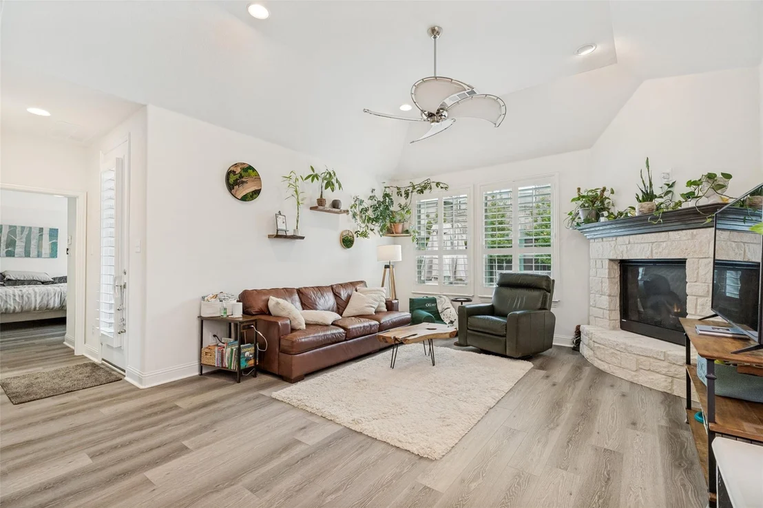 Photo of 15805 Canyon Ridge