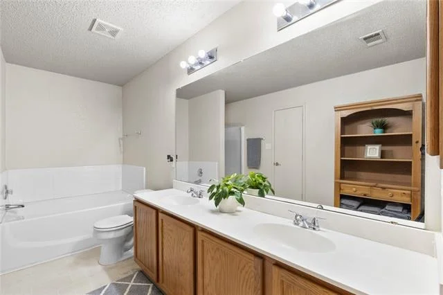 Photo of 1403 Buckingham Drive