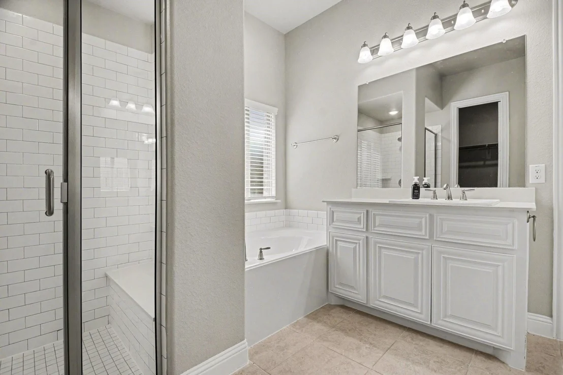 Photo of 3323 Royal Ridge Drive