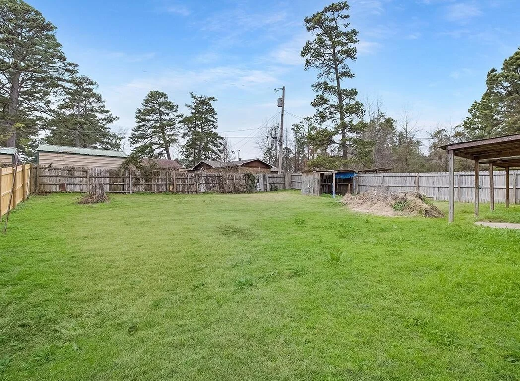 Photo of 165 Greenforest Trail