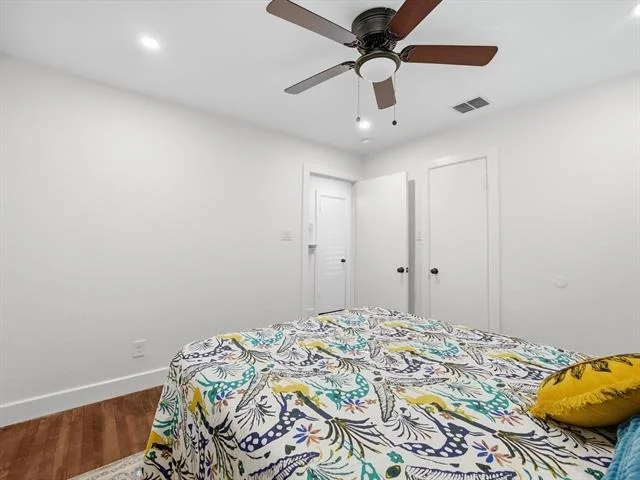 Photo of 1400 Bennett Drive