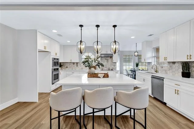 Photo of 1306 British Boulevard