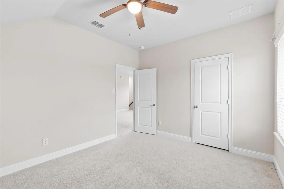 Photo of 576 Spruce Trail