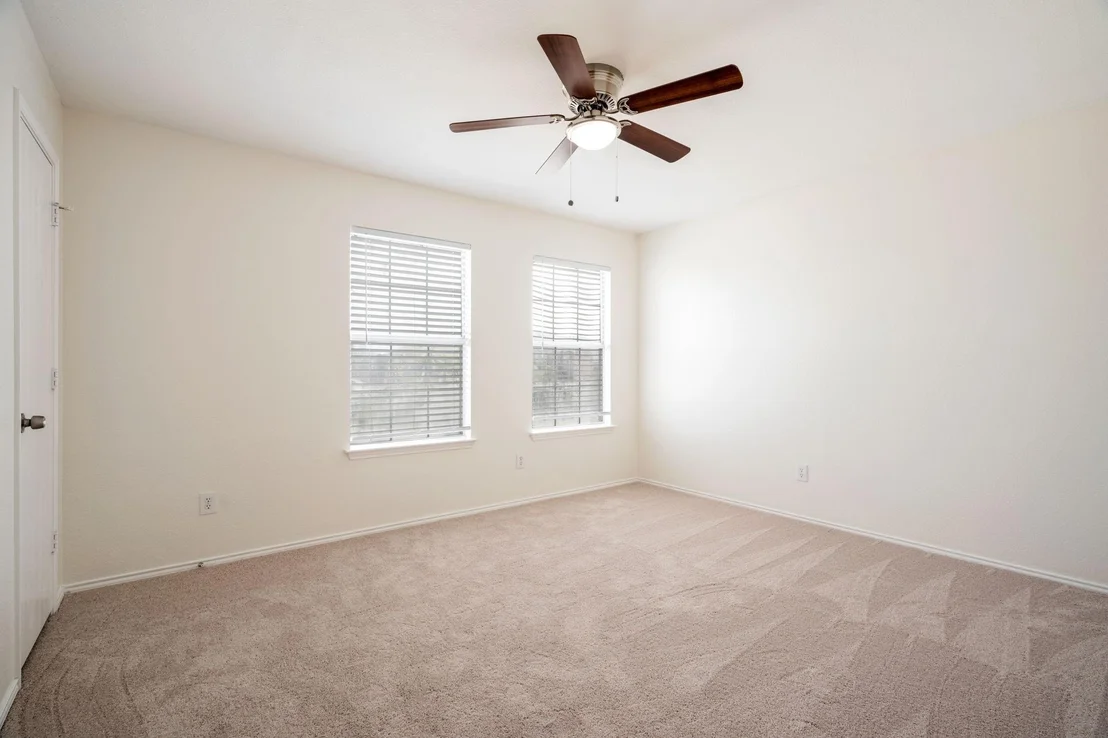 Photo of 1626 White Oak Road