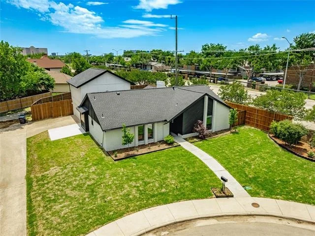 Photo of 6004 White Rose Trail
