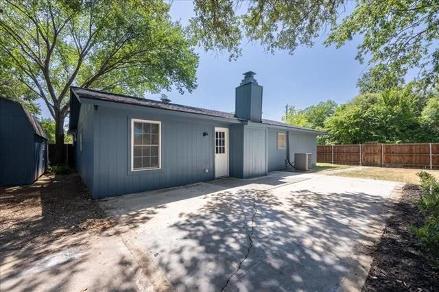 Photo of 301 Bellaire Drive