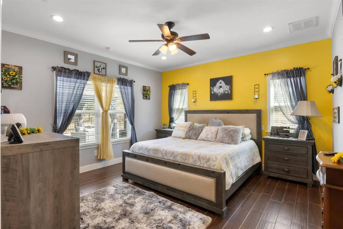 Photo of 141 Eagle Point Cove