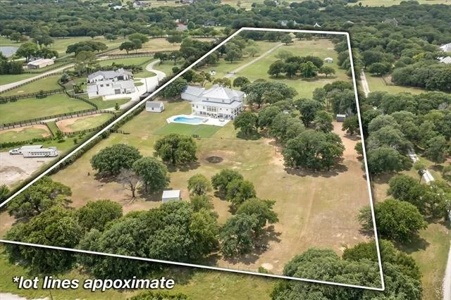 Photo of 1476 W Jeter Road