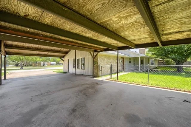 Photo of 419 Allen Drive