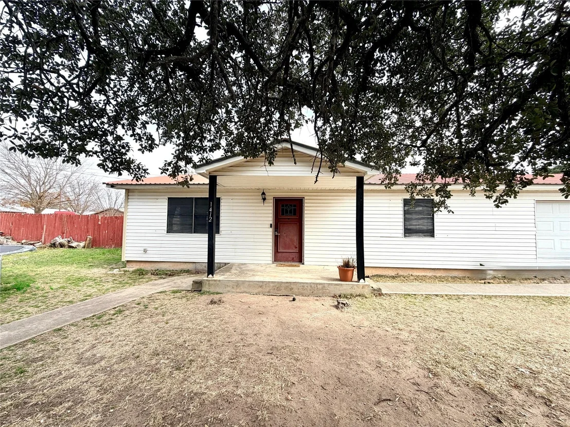 Photo of 1412 Sunset Drive