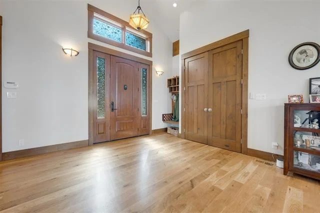 Photo of 127 Lake Bluff Drive