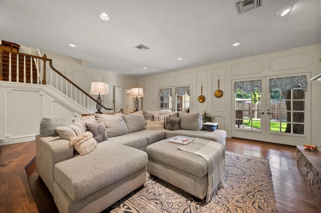 Photo of 1700 Jennifer Circle