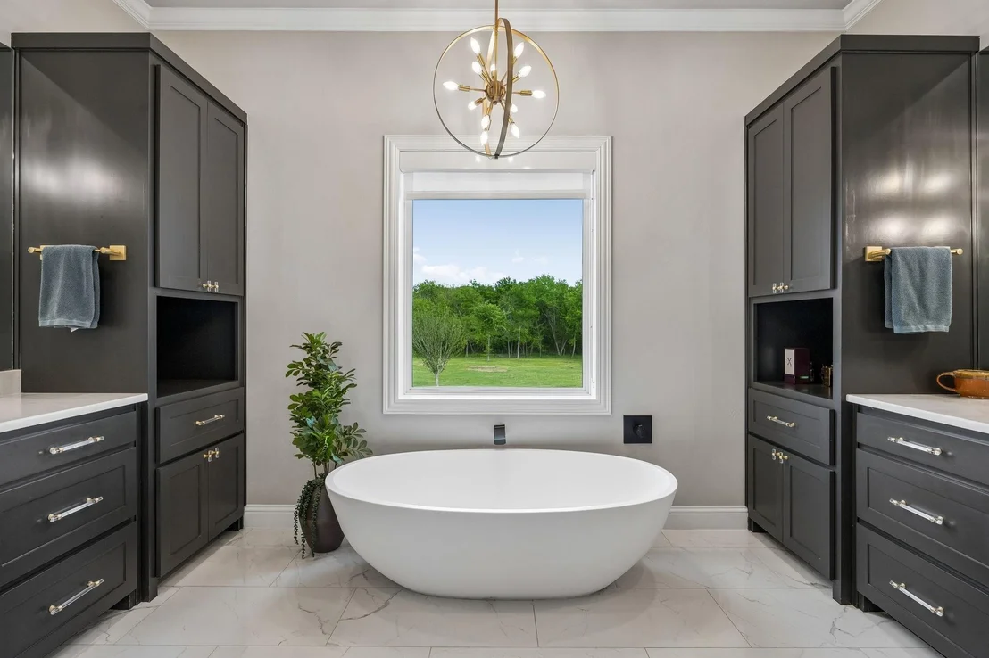 Photo of 600 Chatham Hill