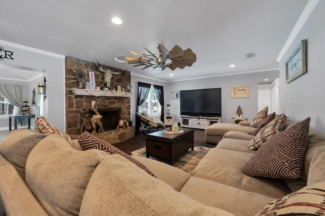 Photo of 2263 Dicey Road