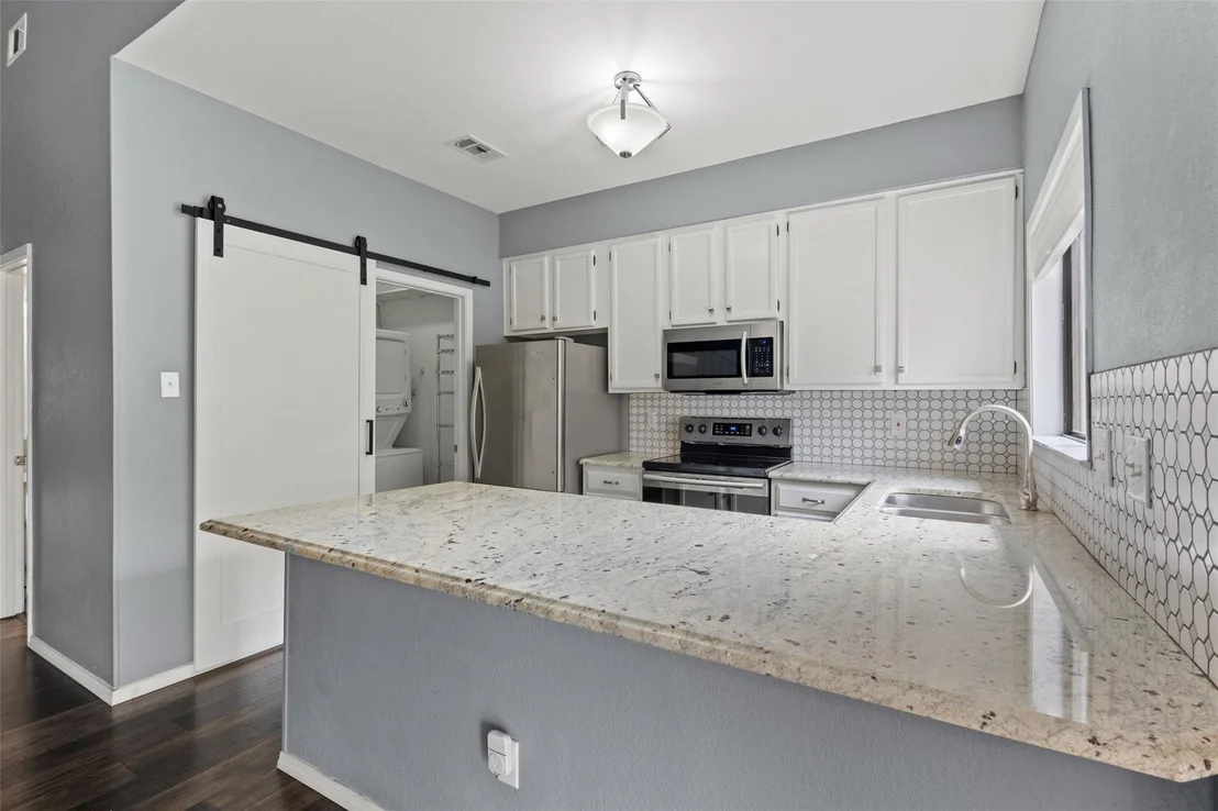 Photo of 106 Summer Place Circle