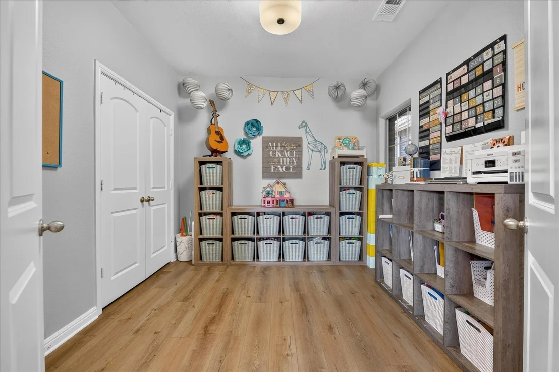 Photo of 424 Foxcraft Drive