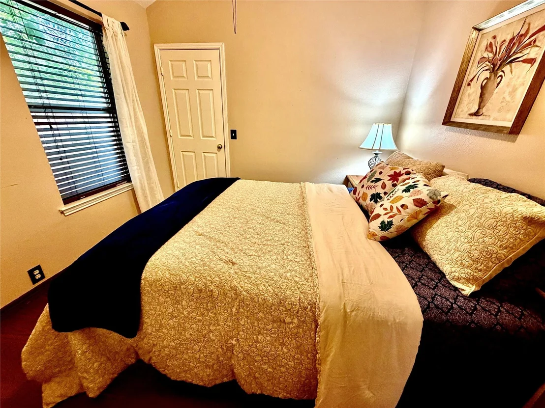 Photo of 2212 Loon Lake Road
