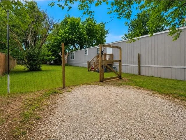 Photo of 1909 Coral Road