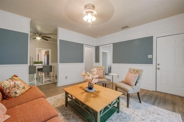 Photo of 925 Palm Street