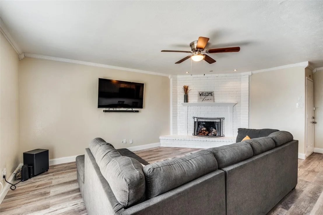 Photo of 10222 Red Maple Drive