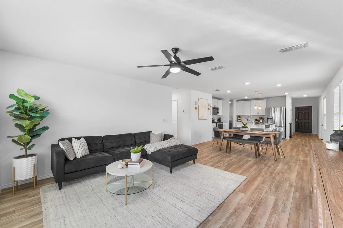 Photo of 2065 Henrietta Drive