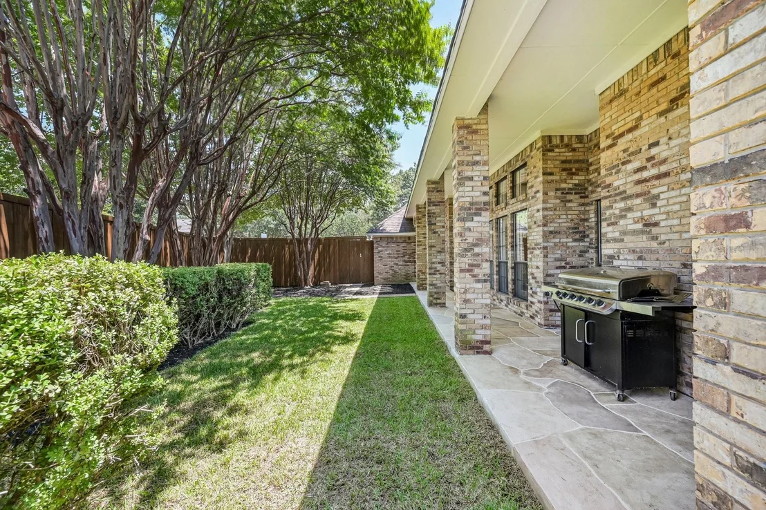 Photo of 925 Spring Brook Drive