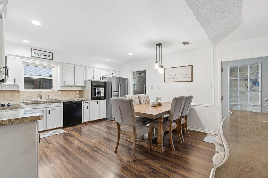 Photo of 1673 Chisolm Trail