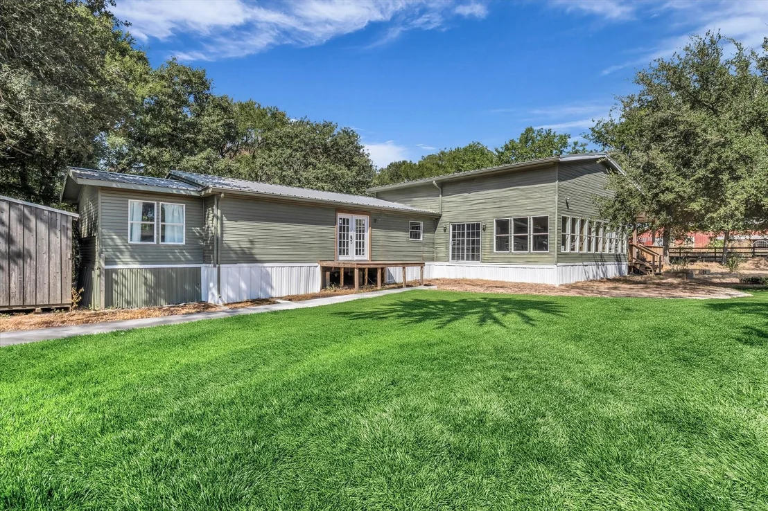 Photo of 245 Windmill Lane