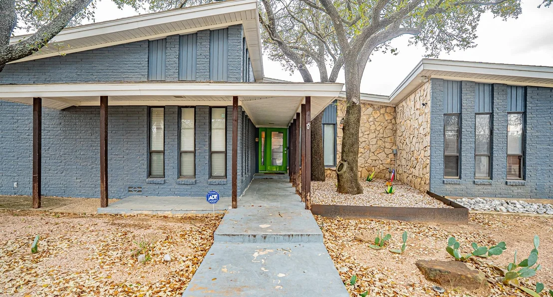 Photo of 5578 Tiger Trail
