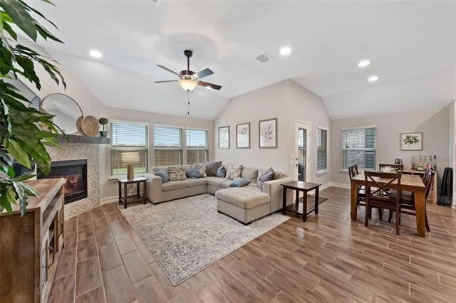 Photo of 3833 Bennett Trail