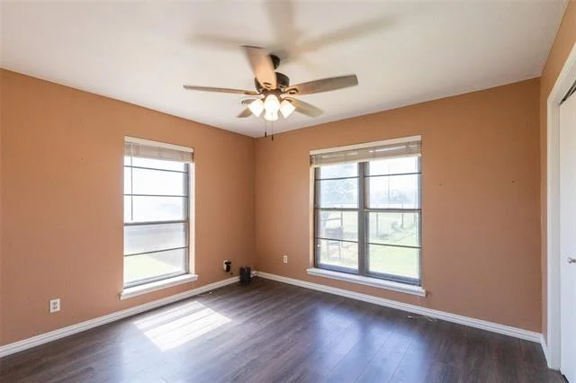 Photo of 427 Meadow Lane
