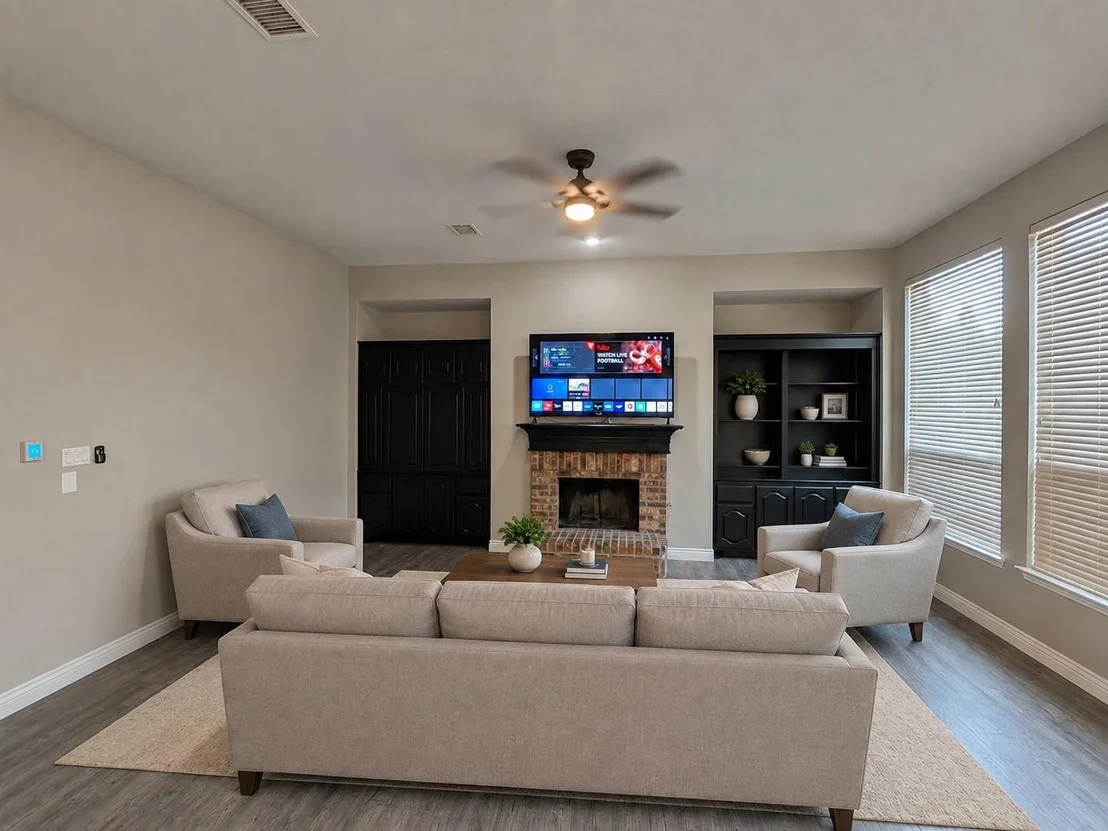 Photo of 2360 Lake Forest Drive