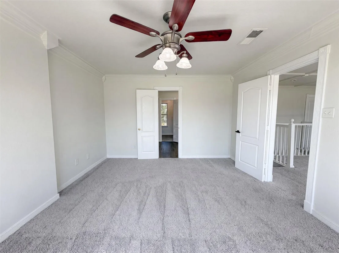 Photo of 3940 Victory Court