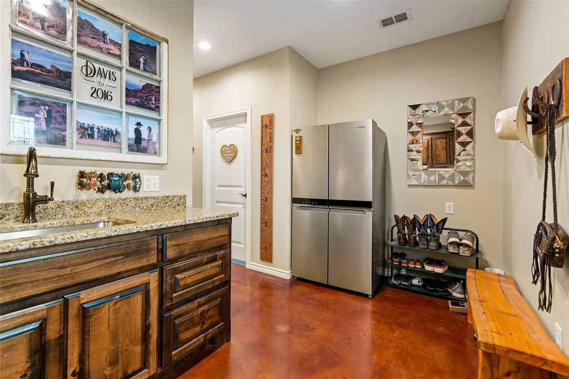 Photo of 2910 County Road 386