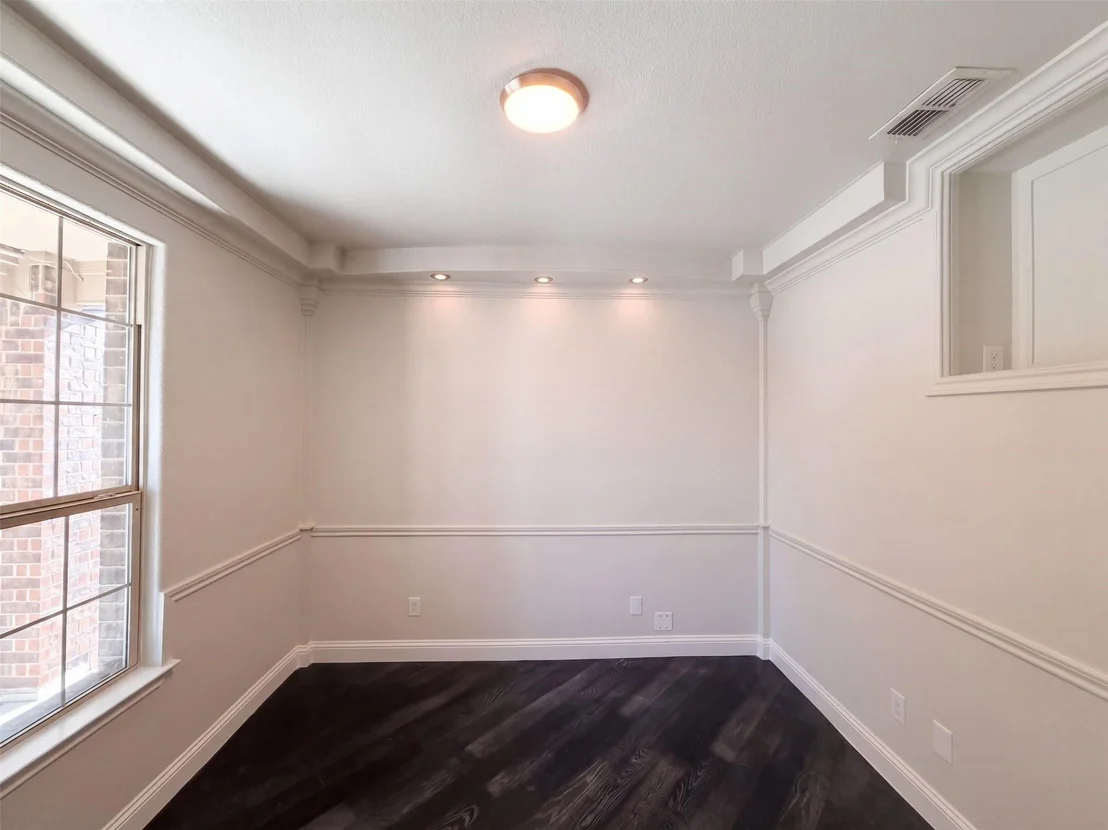 Photo of 625 River Rock Drive