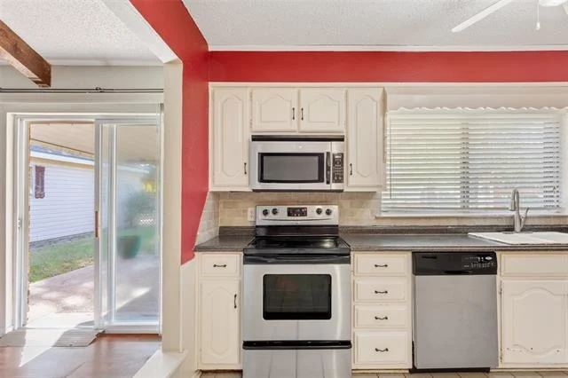 Photo of 213 Bowie Lane